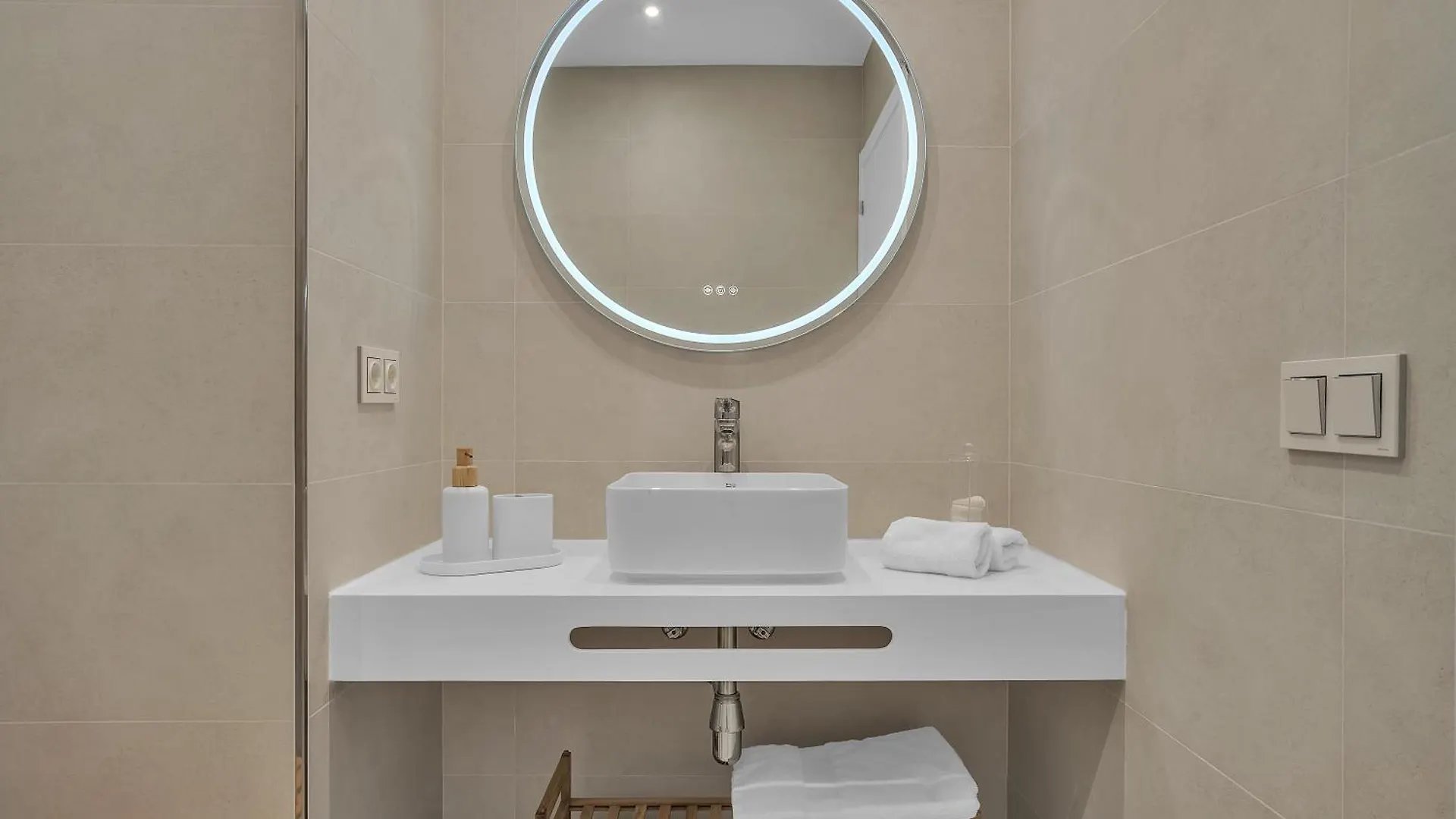 Polo Apartments 4E Jacaranda Marbella